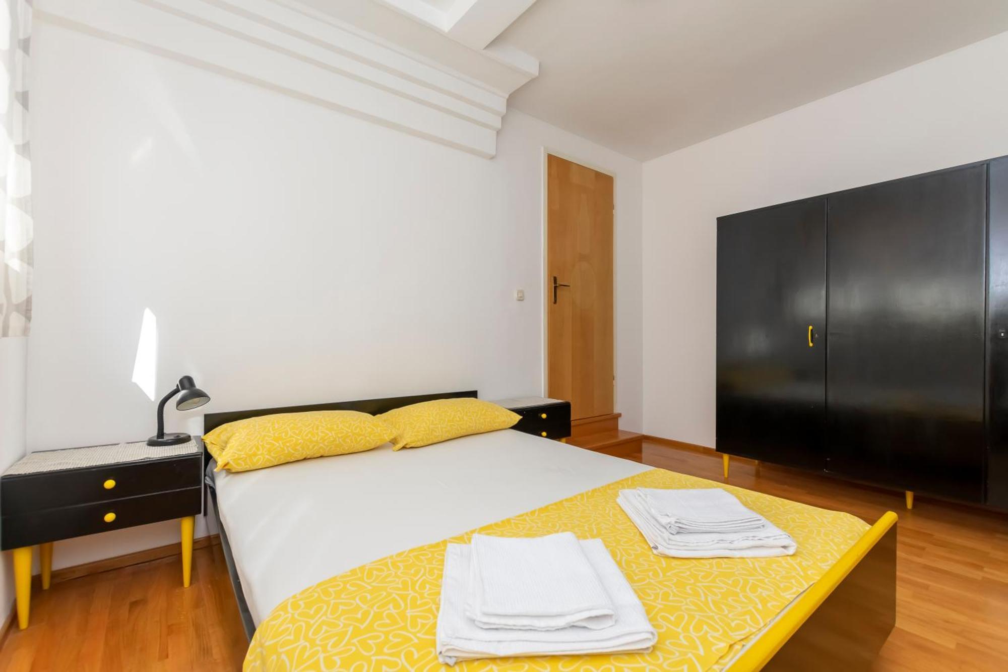 Apartment Pepalo,Omis Free Parking Eksteriør billede